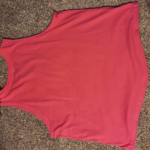 --The Northface tank - Picture 5 of 5